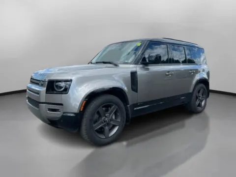 More photos of 2021 Land Rover Defender 110 X-Dynamic HSE Sport Utility 4D at Drivemax, CT