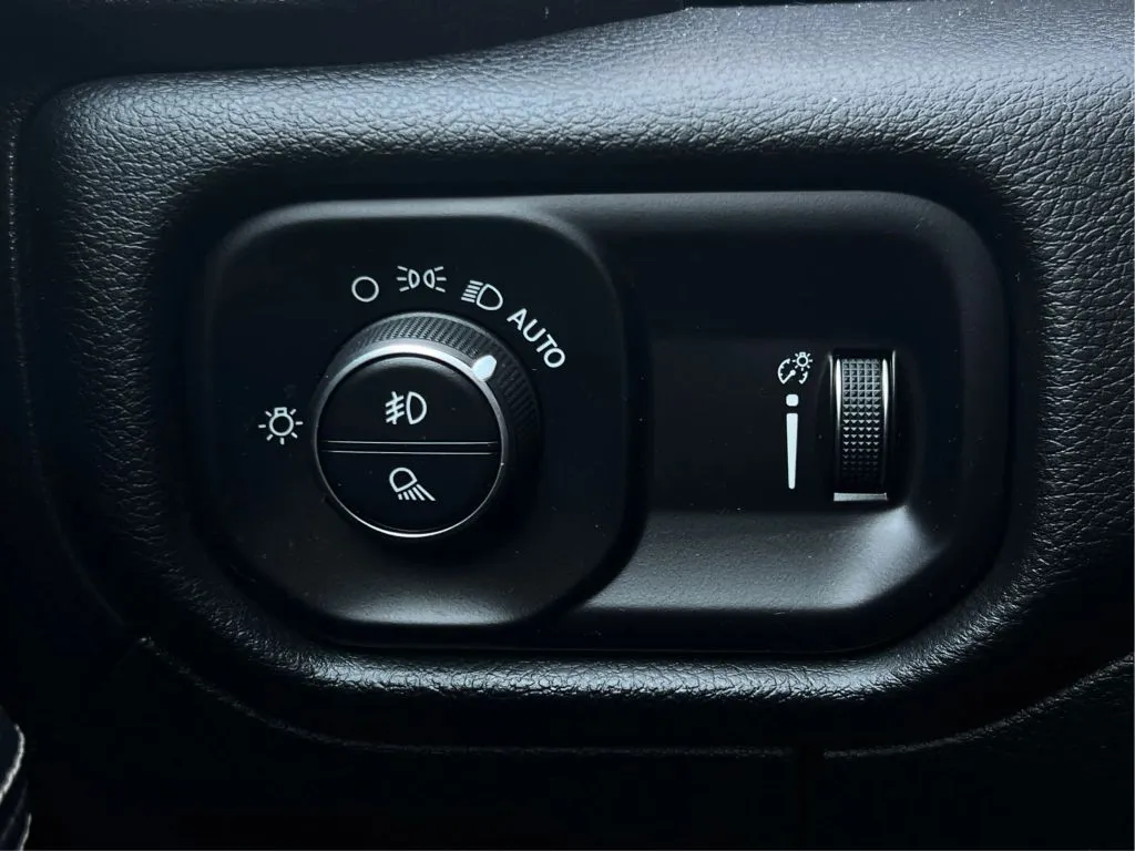 Ram 1500 photo 23