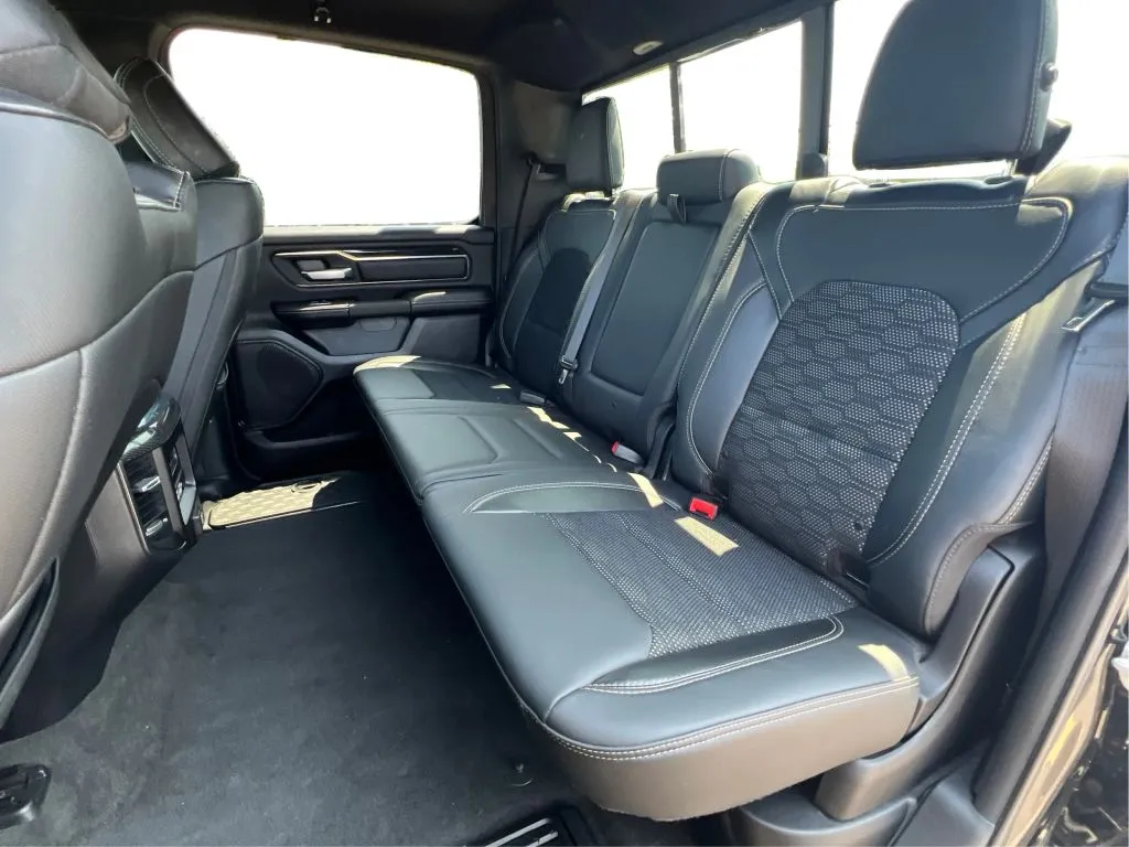 Ram 1500 photo 17