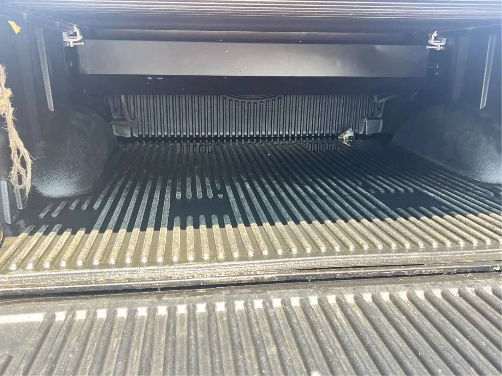 2020 Ford F-150 Platinum - Photo 35