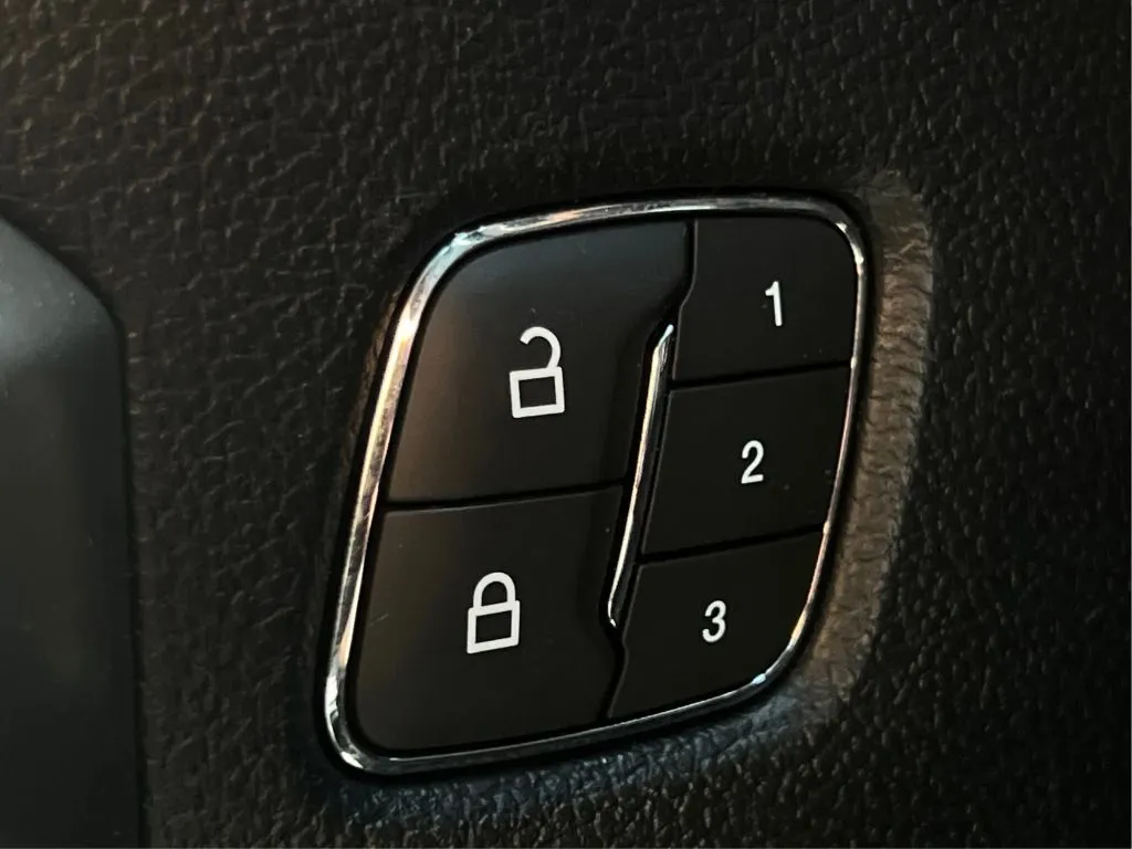 2020 Ford F-150 Platinum - Photo 47