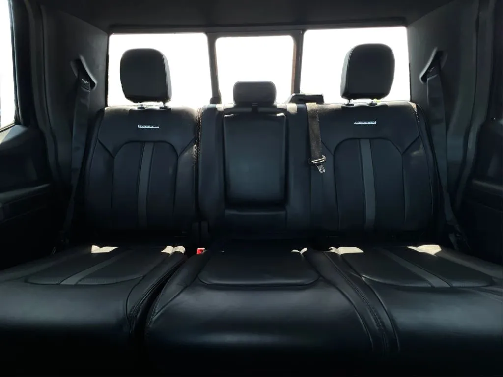 2020 Ford F-150 Platinum - Photo 19