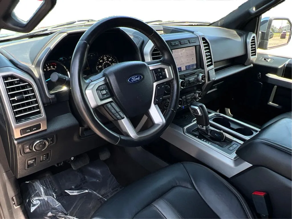 2020 Ford F-150 Platinum - Photo 16
