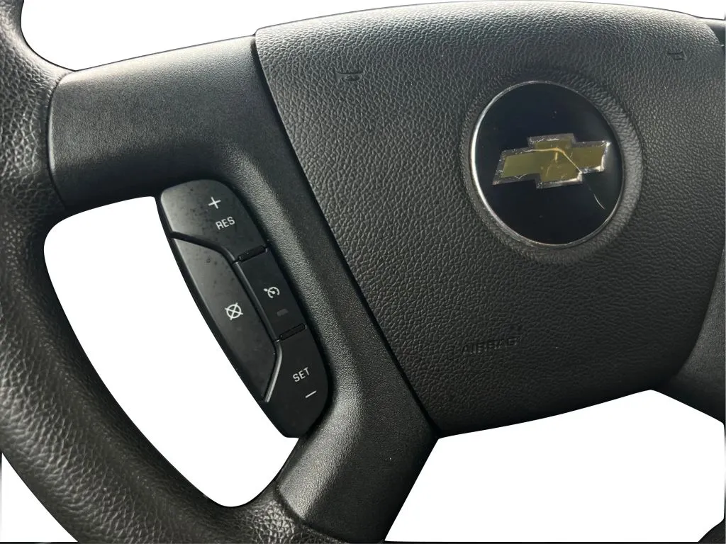 Chevrolet Express photo 23