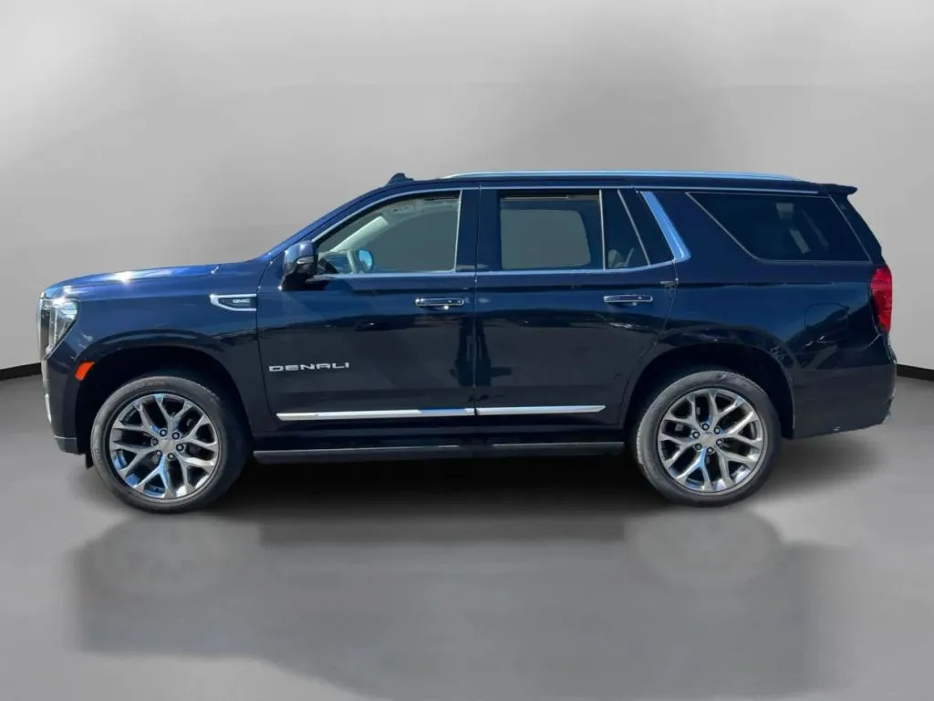 GMC Yukon photo 15