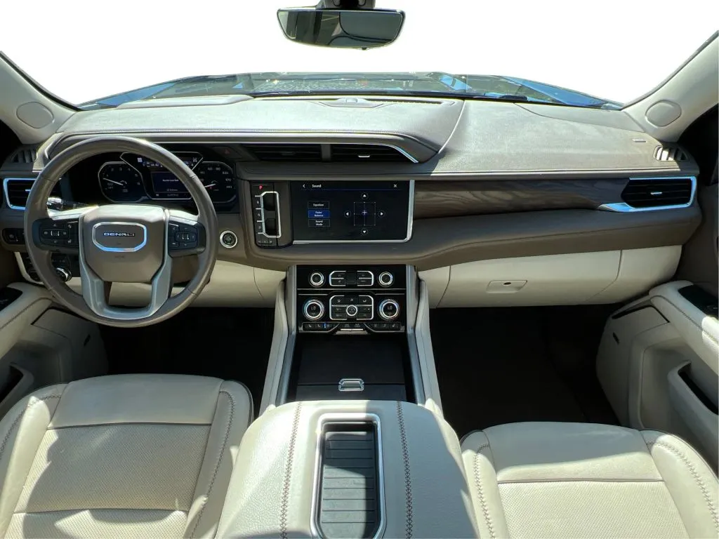 GMC Yukon photo 37