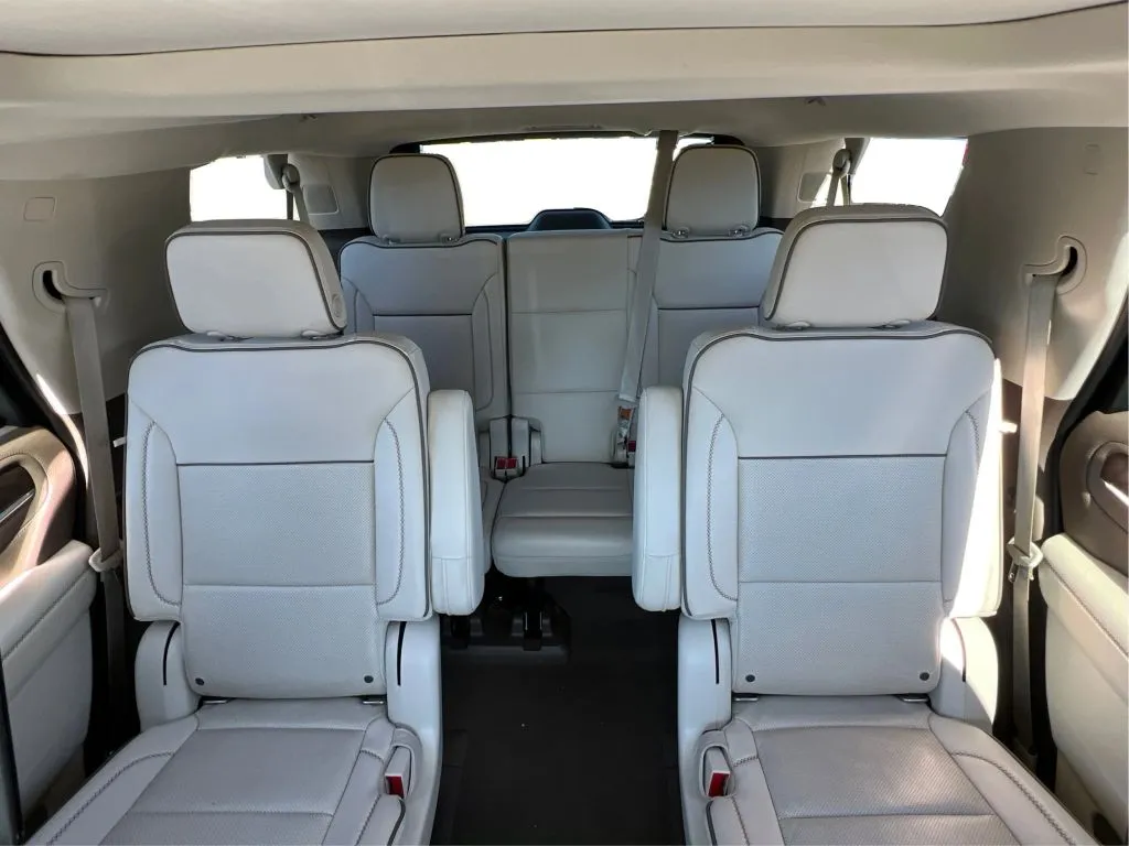 GMC Yukon photo 19