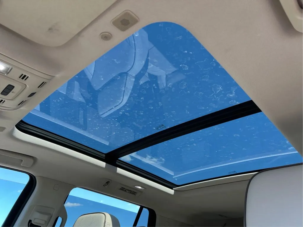 GMC Yukon photo 27
