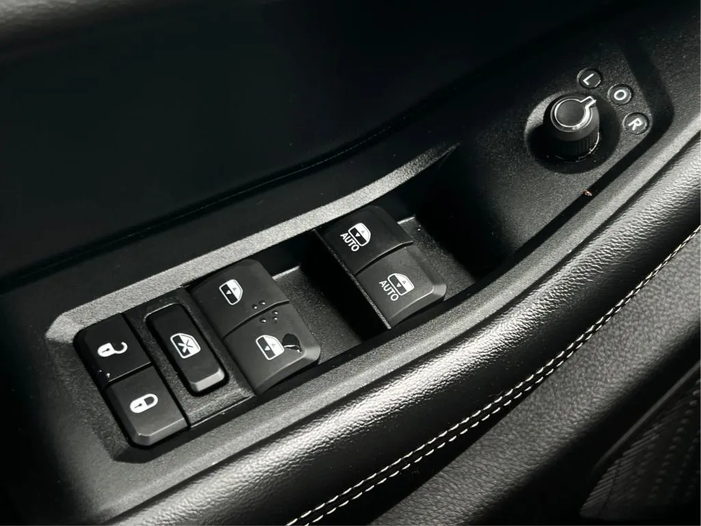 Jeep Grand Cherokee photo 46