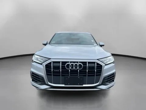 Another view of 2021 Audi Q7 55 TFSI Premium Plus Sport Utility 4D for sale in Manchester, CT at Drivemax