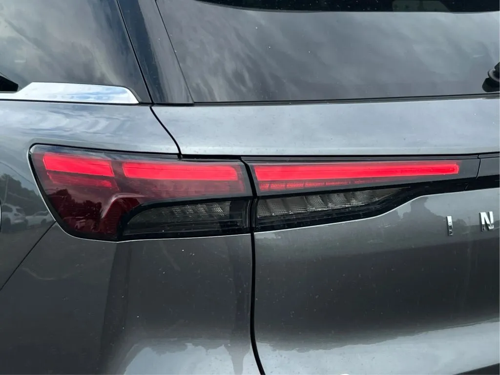 Infiniti QX60 photo 34