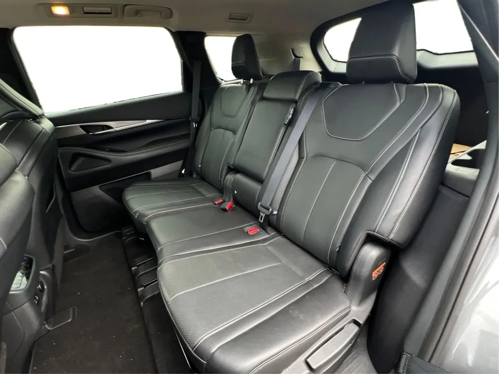 Infiniti QX60 photo 17