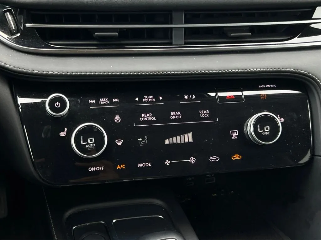 Infiniti QX60 photo 40