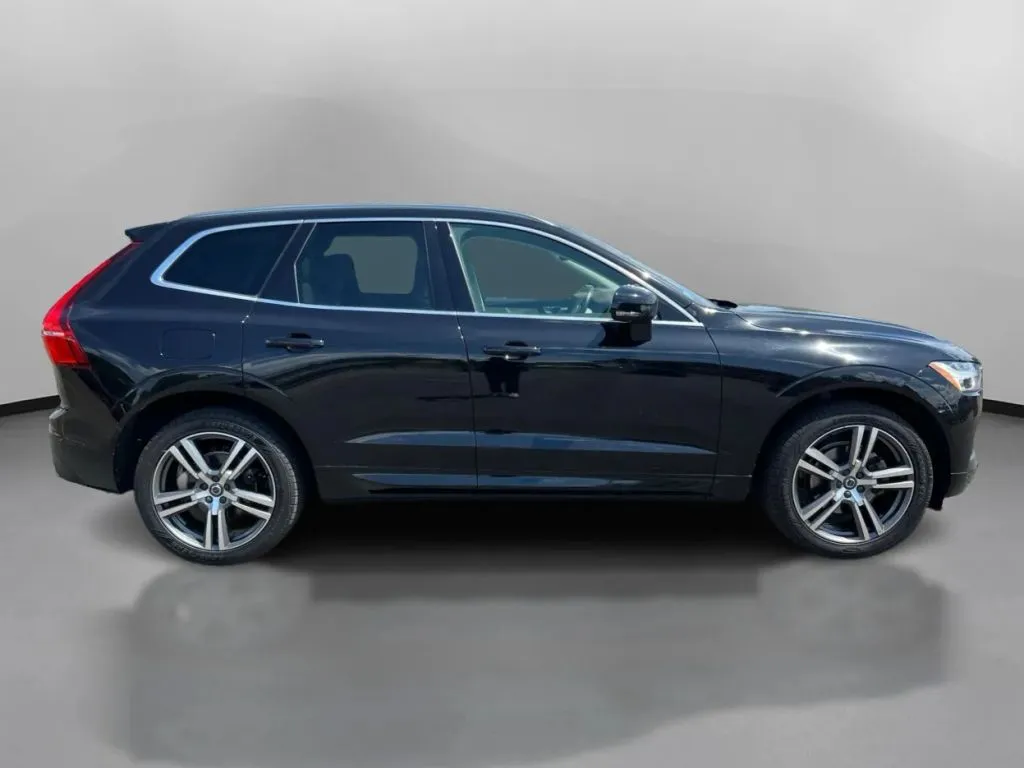 Volvo XC60 photo 7