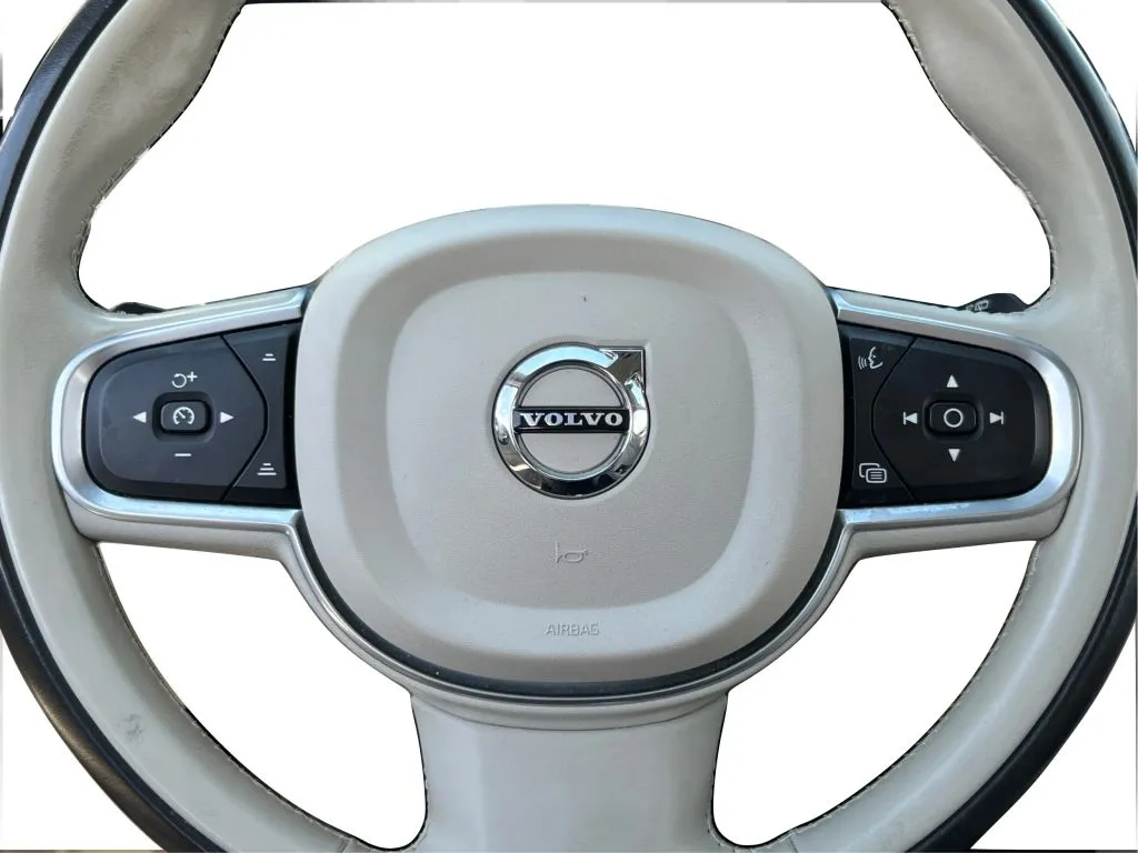 Volvo XC60 photo 23
