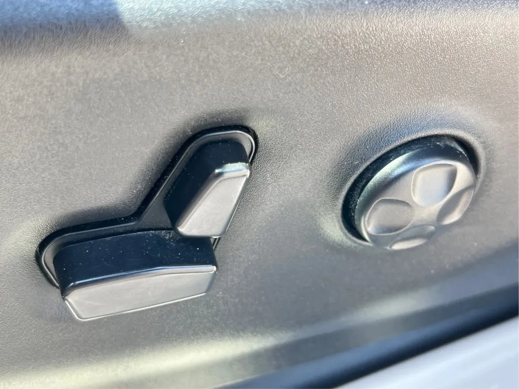 Chrysler Voyager photo 25