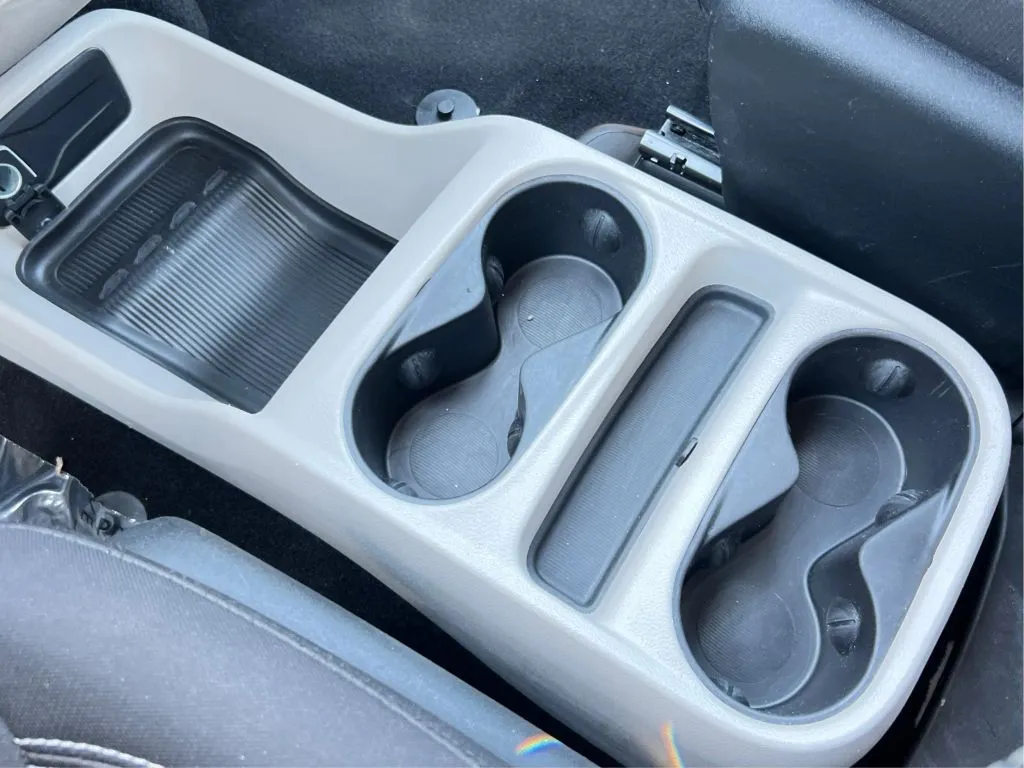 Chrysler Voyager photo 21