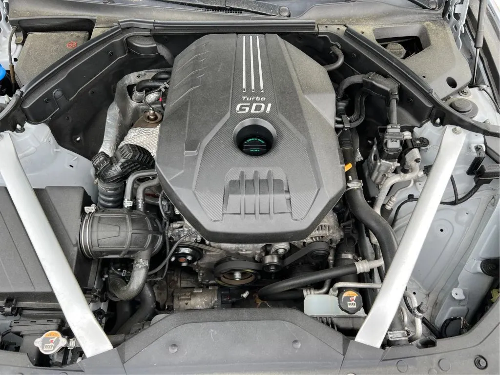 Genesis G70 photo 29