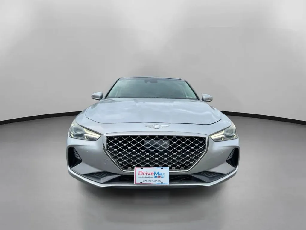 Genesis G70 photo 3