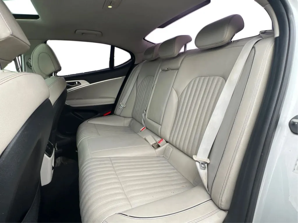 Genesis G70 photo 17
