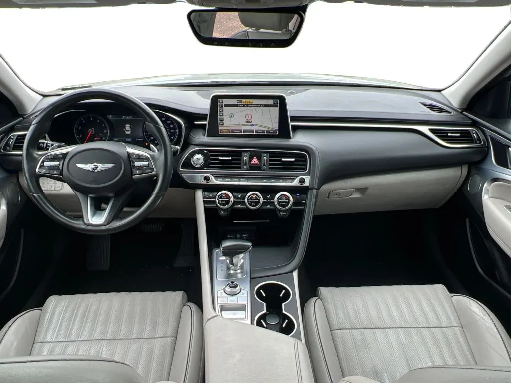 Genesis G70 photo 37