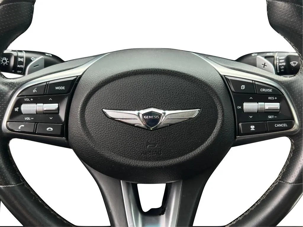 Genesis G70 photo 23