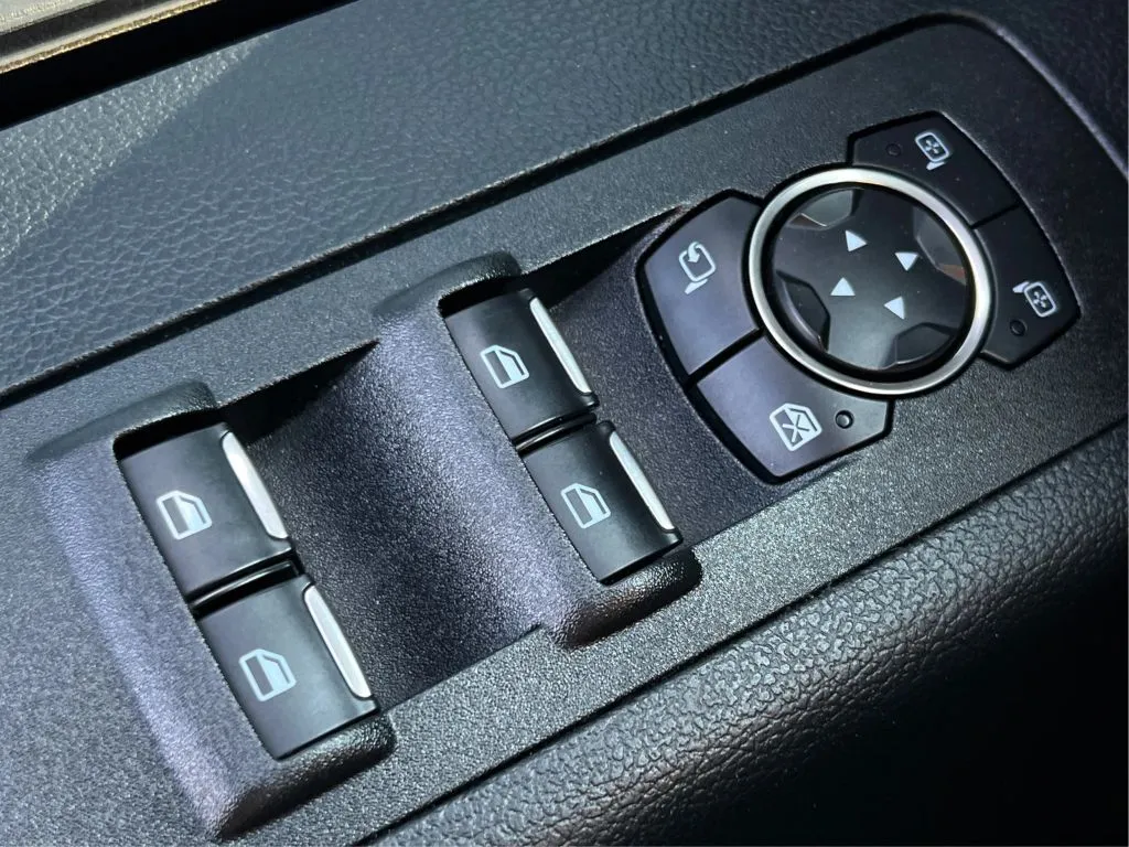 Ford F-150 photo 45