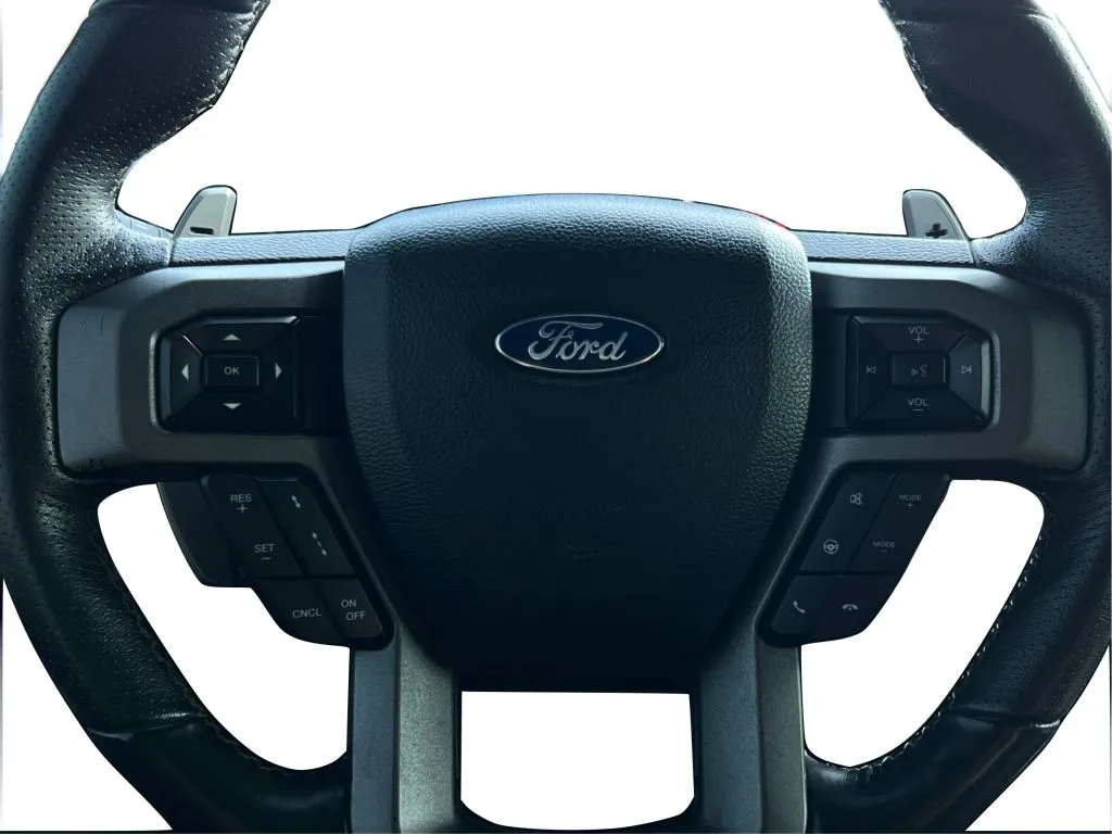 Ford F-150 photo 22