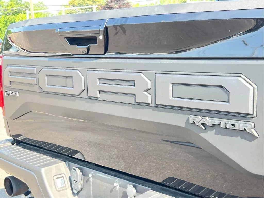 Ford F-150 photo 29