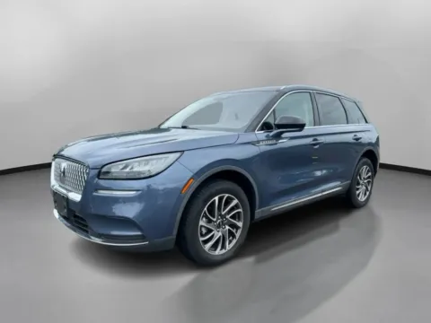 More photos of 2022 Lincoln Corsair Sport Utility 4D at Drivemax, CT