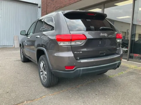 Another view of 2018 Jeep Grand Cherokee Limited Sport Utility 4D for sale in Manchester, CT at Drivemax