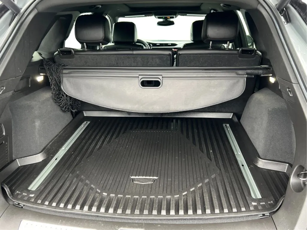 Cadillac XT5 photo 18