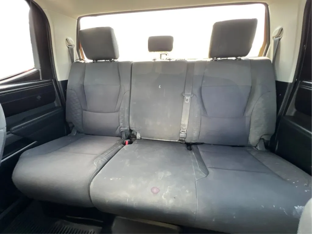 Toyota Tundra photo 18