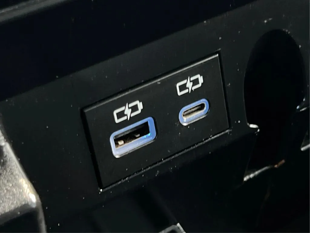 Toyota Tundra photo 43