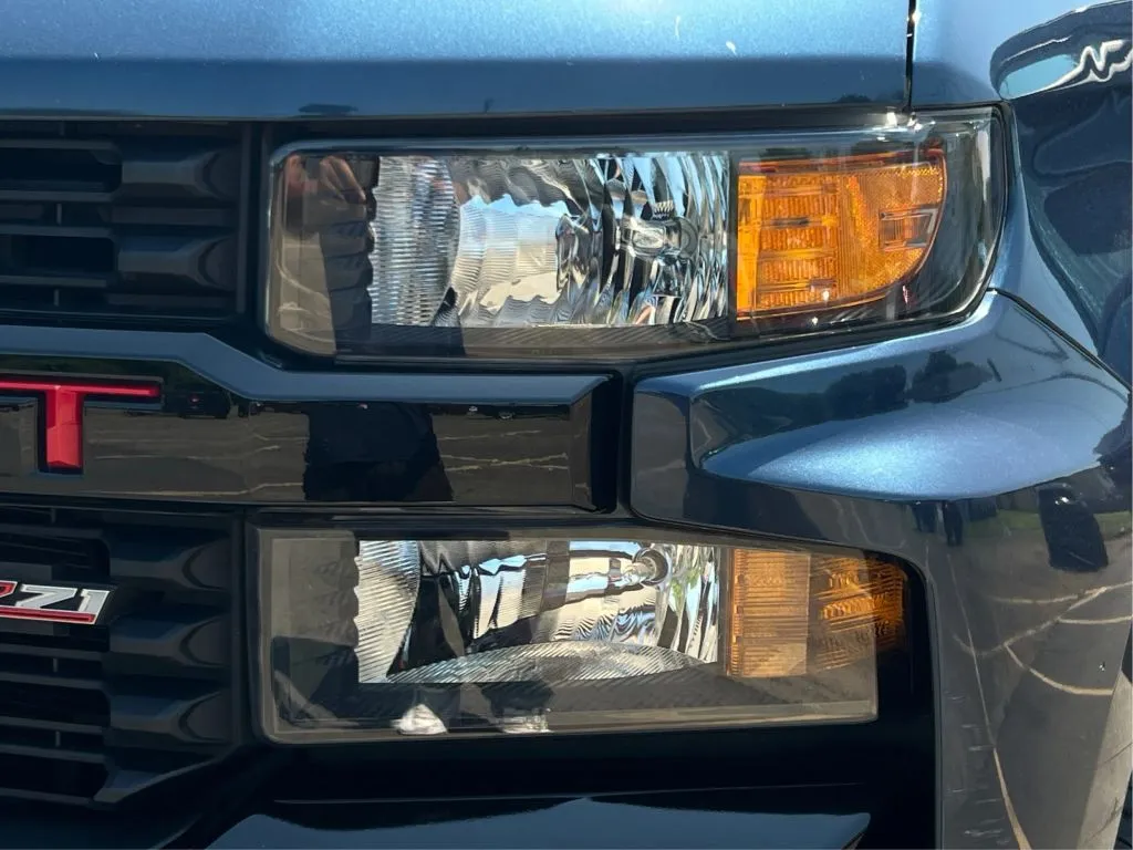Chevrolet Silverado photo 31