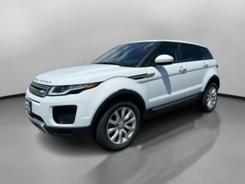 More photos of 2018 Land Rover Range Rover Evoque SE Sport Utility 4D at Drivemax, CT
