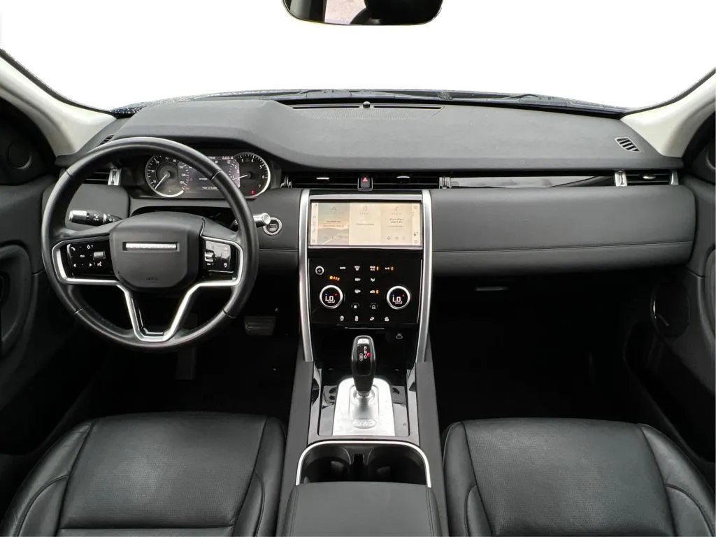 Land Rover Discovery Sport photo 37