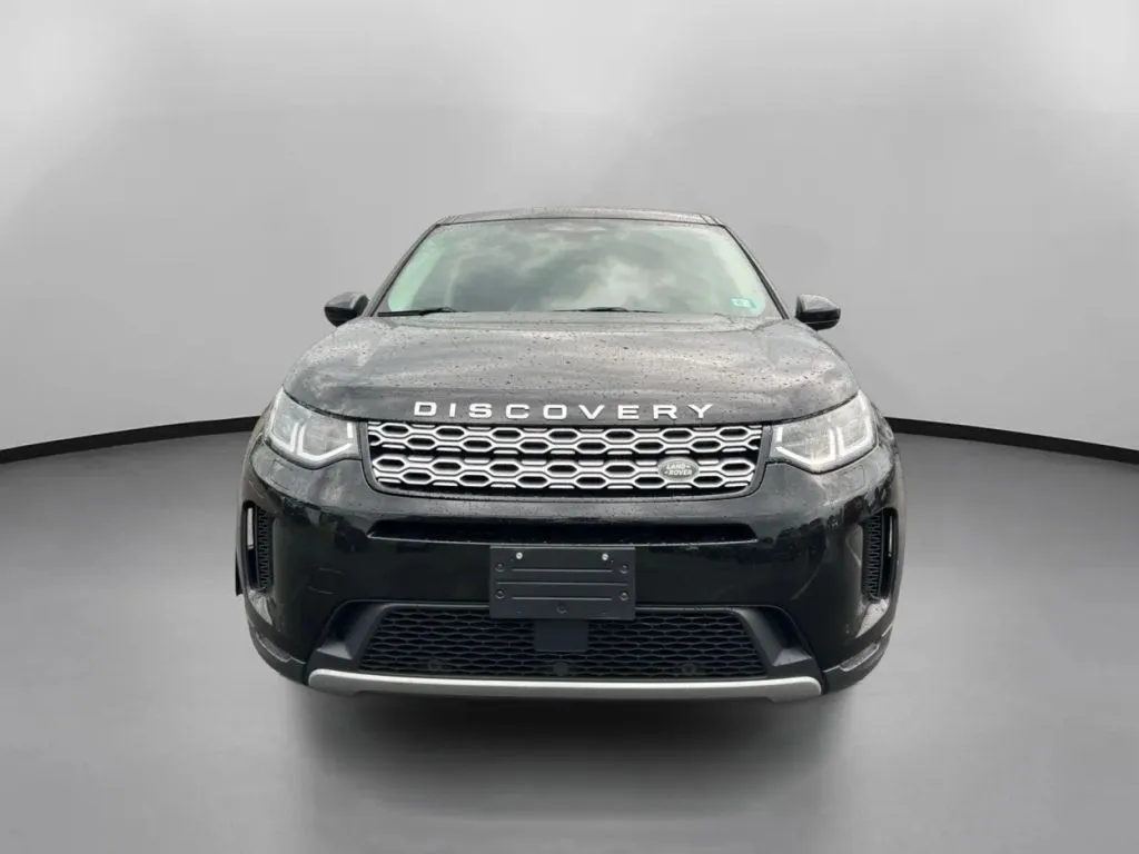 Land Rover Discovery Sport photo 3