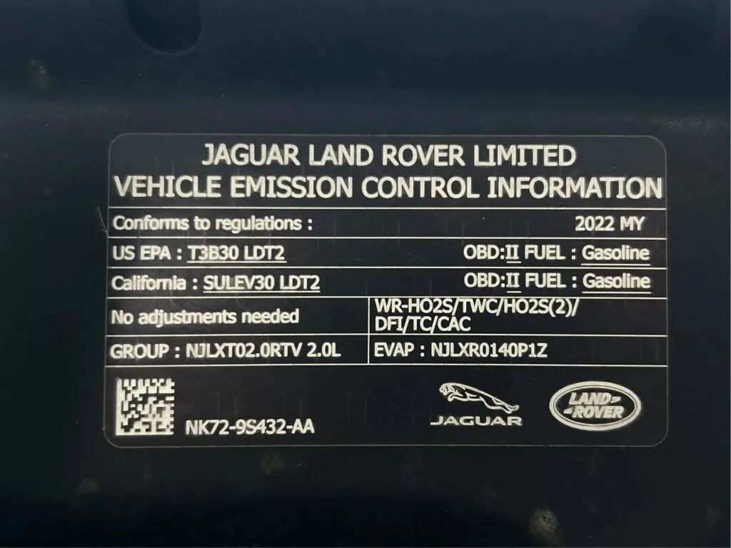 Land Rover Discovery Sport photo 28