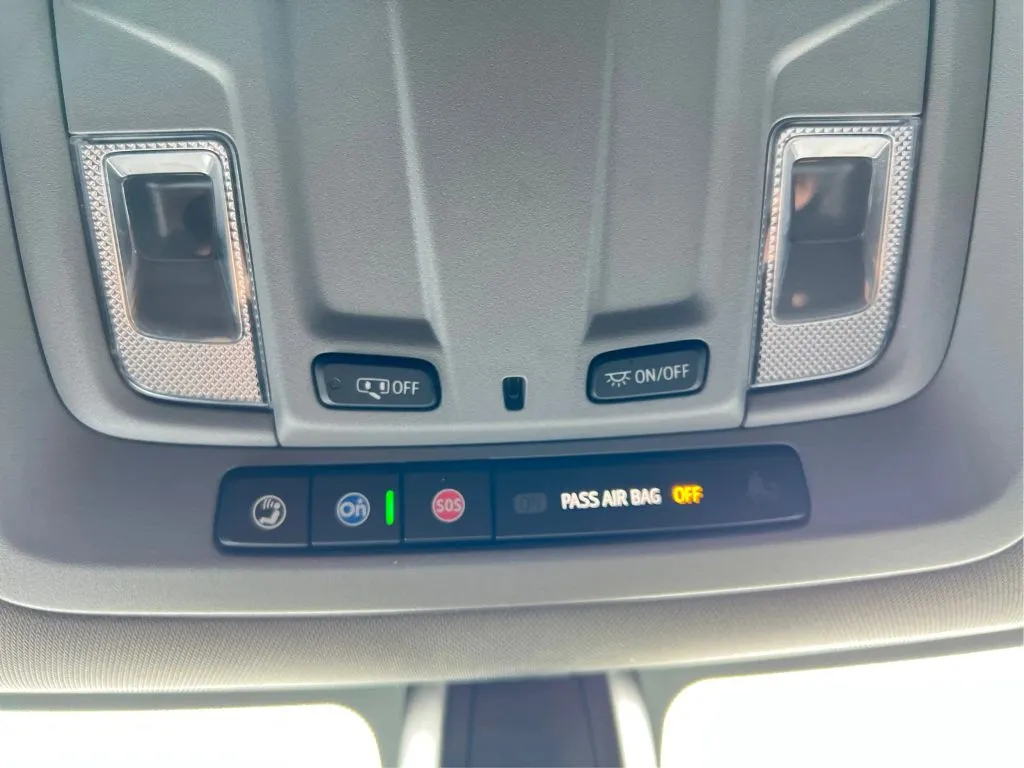 Chevrolet Silverado photo 39