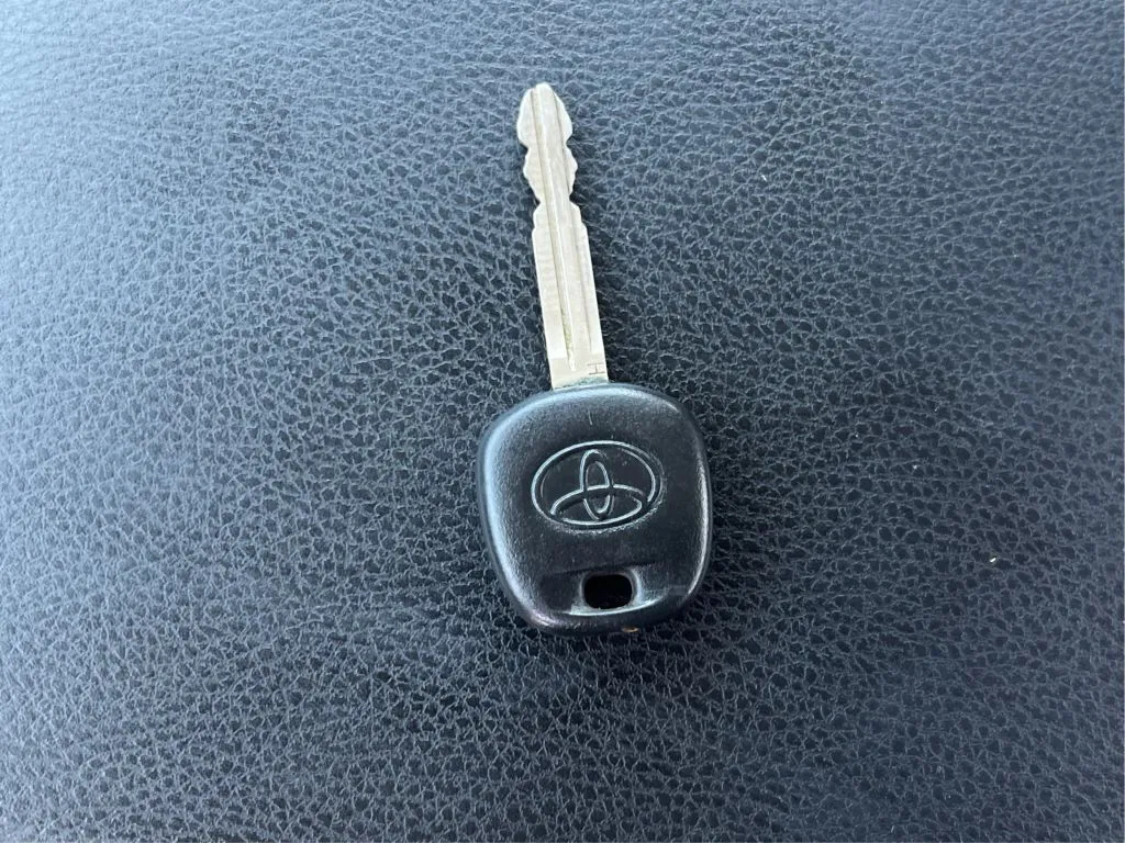 Toyota Tacoma photo 37