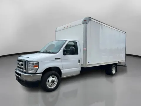 More photos of 2024 Ford E350 Super Duty Cutaway Cutaway Van 2D at Drivemax, CT