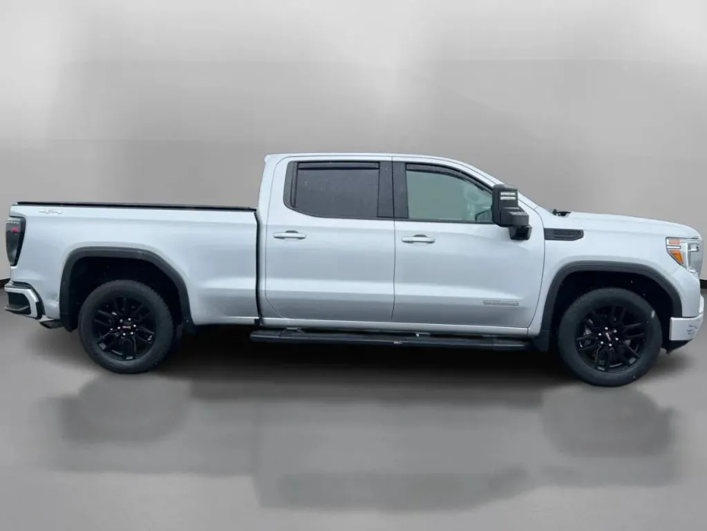 GMC Sierra photo 7