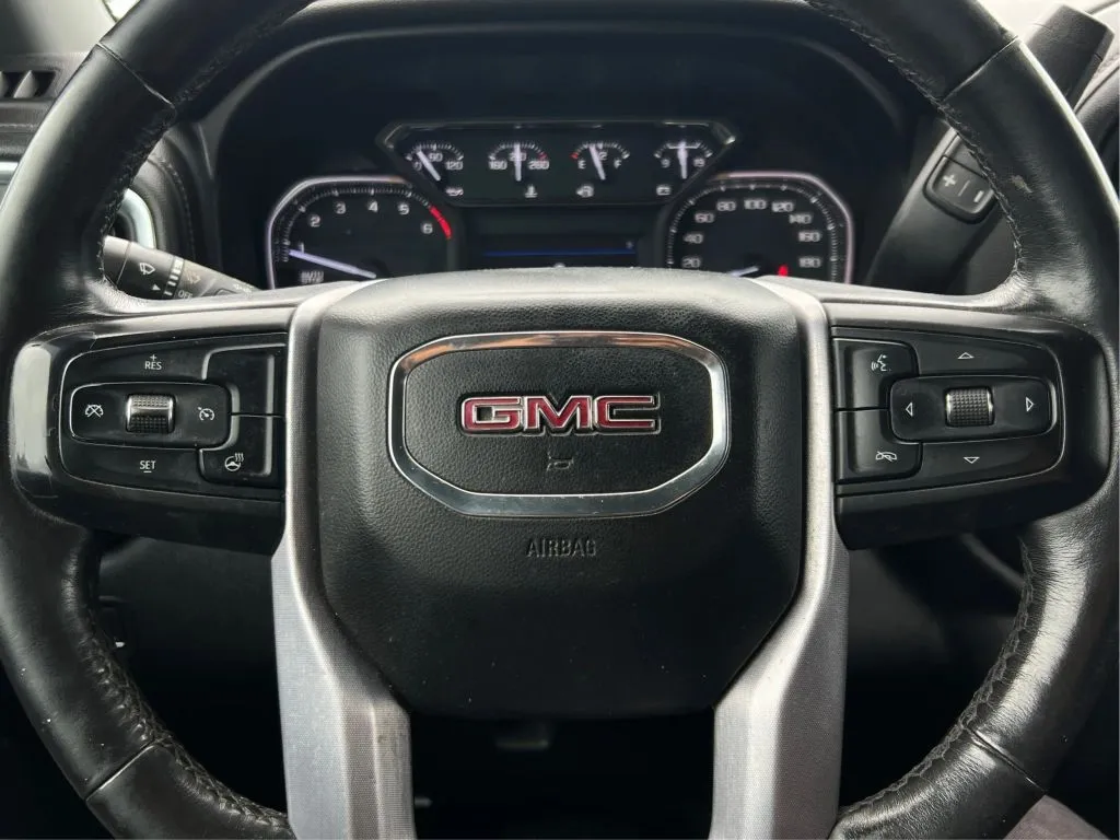 GMC Sierra photo 22