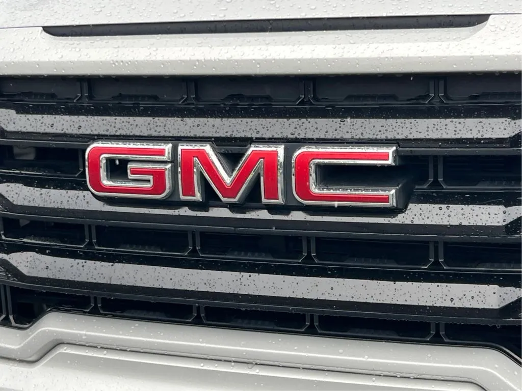 GMC Sierra photo 34