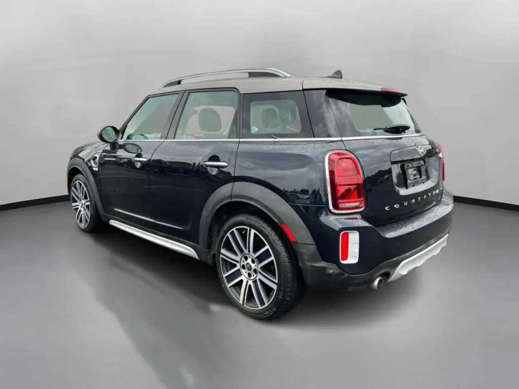Mini Countryman photo 13