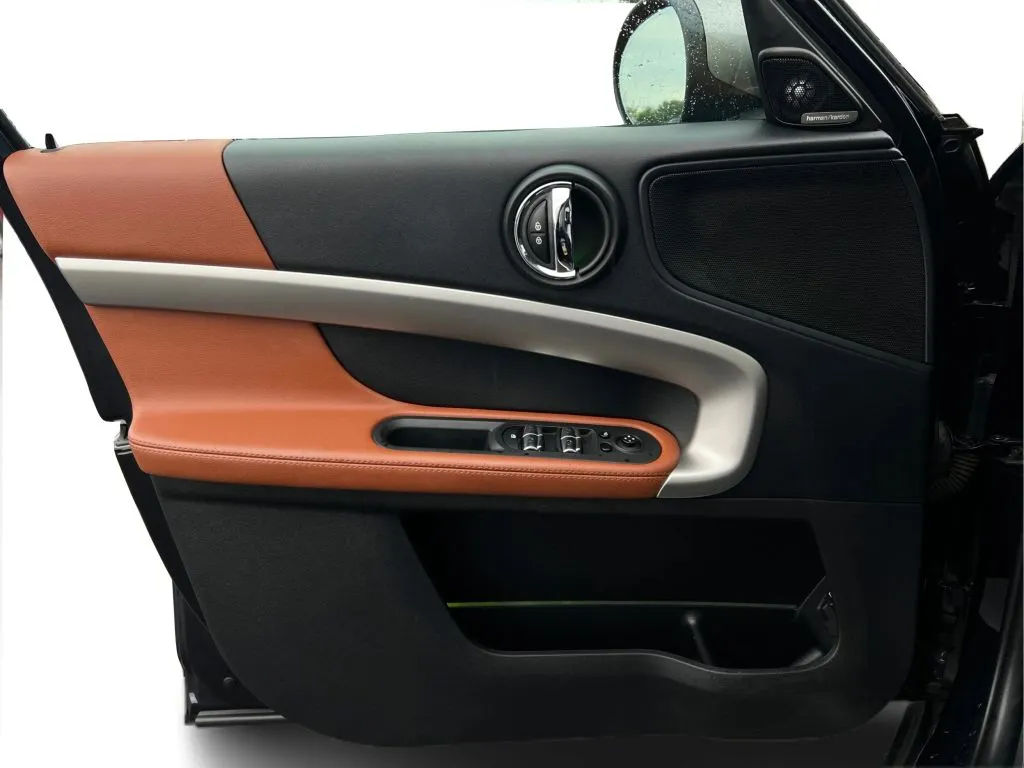 Mini Countryman photo 26
