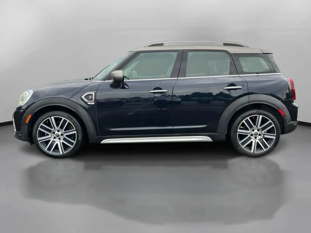 Mini Countryman photo 15