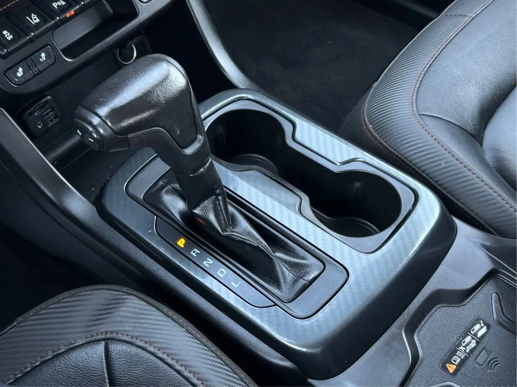 GMC Canyon photo 20