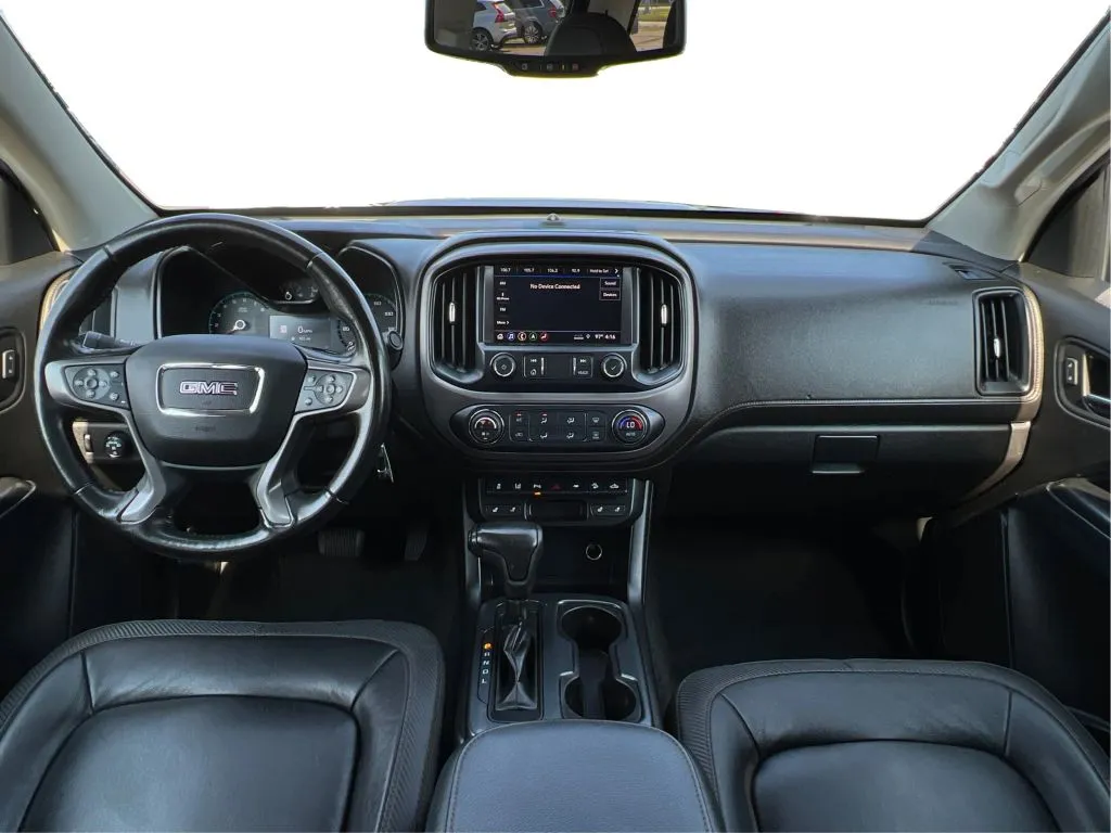 GMC Canyon photo 35
